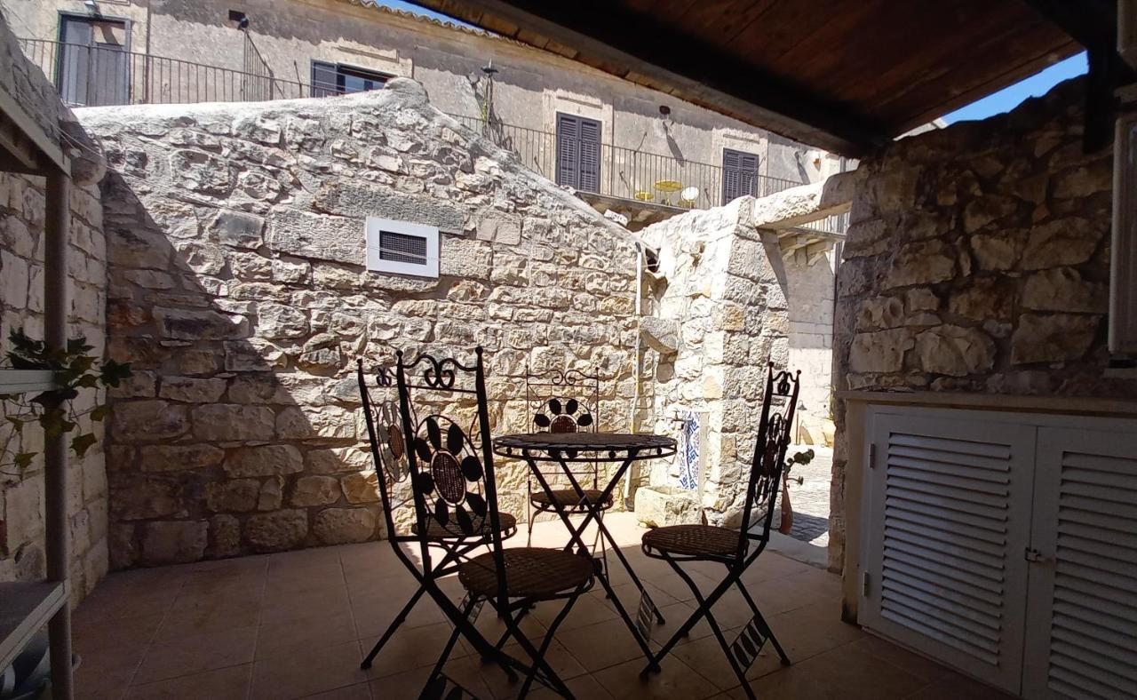 Agriturismo Villa Flavia Casa Serrafiori Exterior foto